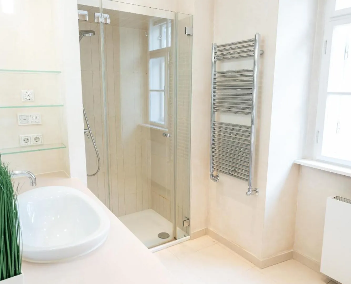Premium Suites Vienna - La Belle Vie 0*,